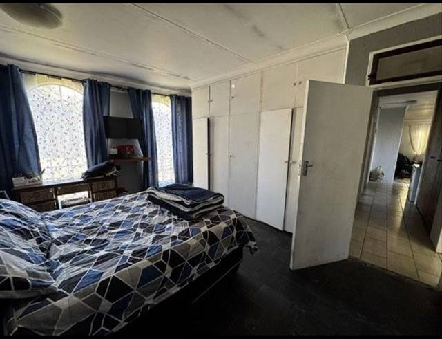 3 BEDROOM HOUSE FOR SALE IN BIRCHLEIGH